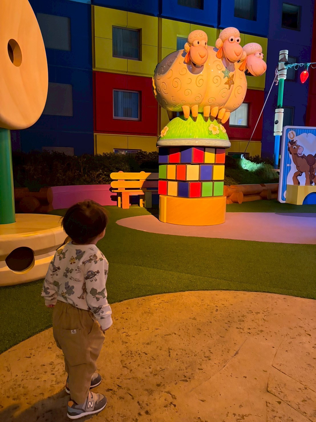 初めてのディズニーランドに行きました！